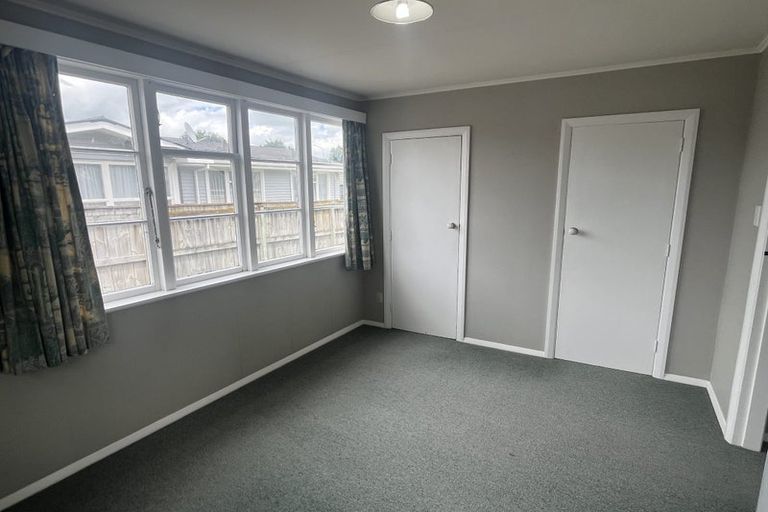 Photo of property in 6 Radnor Place, Highbury, Palmerston North, 4412