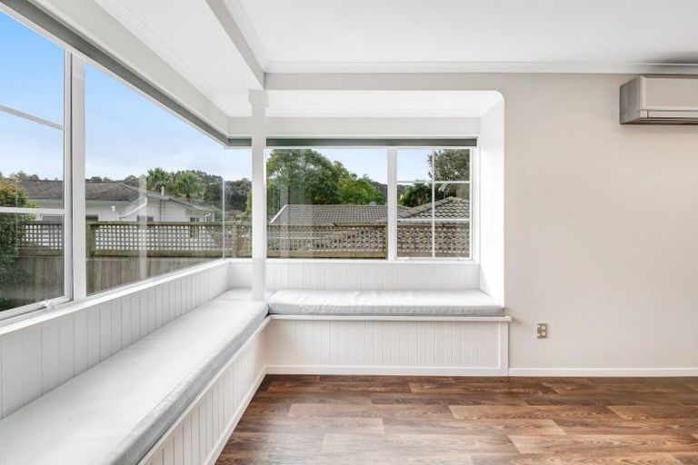 Photo of property in 5b Kestrel Heights, Arkles Bay, Whangaparaoa, 0932