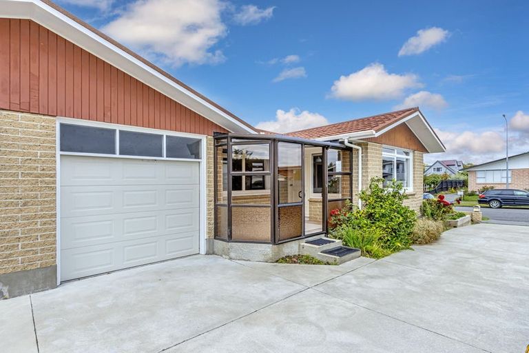 Photo of property in 7 Apollo Place, Papanui, Christchurch, 8052