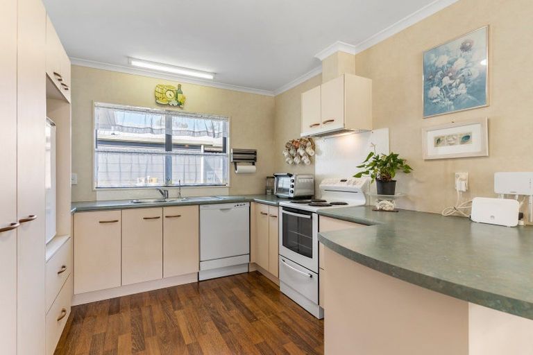 Photo of property in 105 Avalon Place, Whangamata, 3620