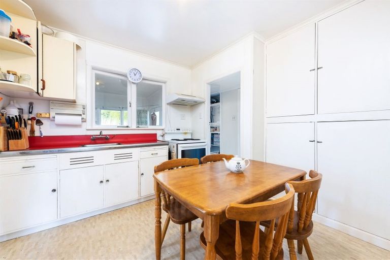 Photo of property in 1/29 James Laurie Street, Henderson, Auckland, 0612