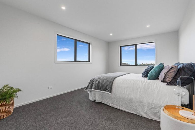 Photo of property in 22 Macleod Avenue, Halfway Bush, Dunedin, 9010