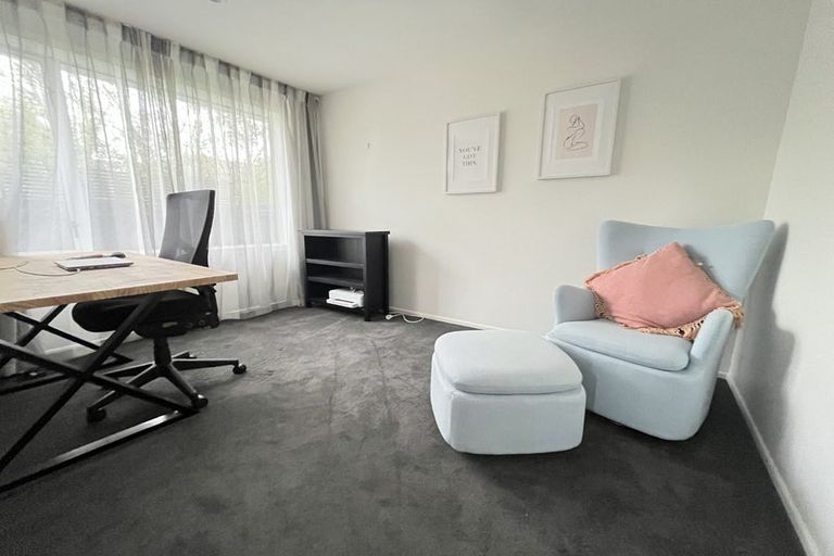 Photo of property in 28 Ingrid Street, Parklands, Christchurch, 8083