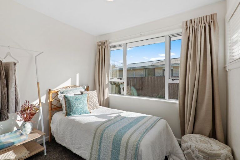 Photo of property in 15 Whitehall Street, Mairehau, Christchurch, 8013
