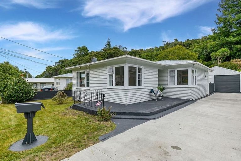 Photo of property in 119 Hair Street, Wainuiomata, Lower Hutt, 5014