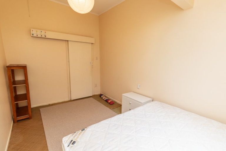 Photo of property in 11 Levina Avenue, Aro Valley, Wellington, 6021