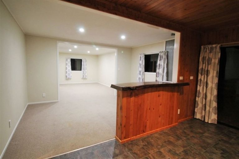 Photo of property in 21 Glendevon Place, Tokoroa, 3420