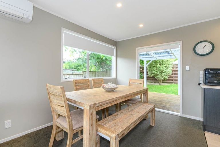 Photo of property in 132 Awaruku Road, Torbay, Auckland, 0630