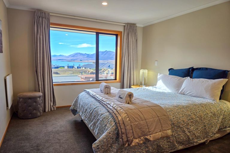 Photo of property in 2 Walter Black Place, Lake Tekapo, 7999
