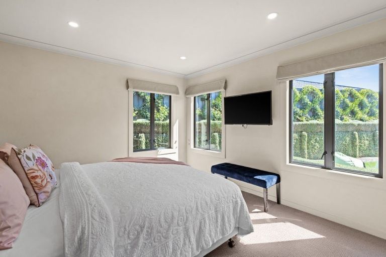 Photo of property in 99 Kent Terrace, Taradale, Napier, 4112