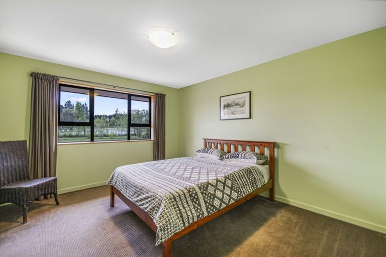 Photo of property in 12 Makerikeri Road, Loburn, Rangiora, 7472