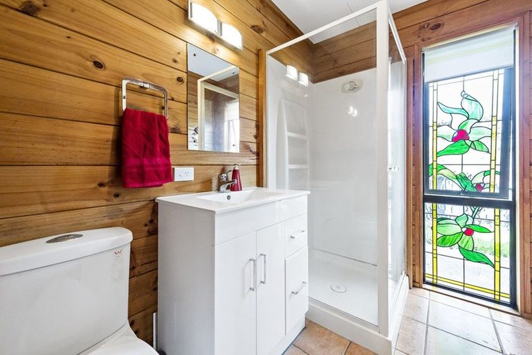 Photo of property in 98 Springs Road, Hornby, Christchurch, 8042