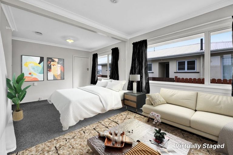 Photo of property in 18 Grey Street, Hawera, 4610