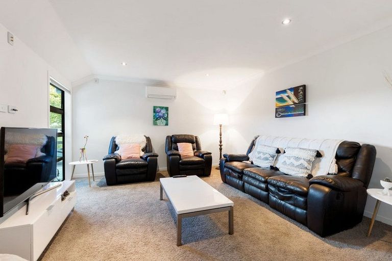 Photo of property in 23 Brancaster Place, Cambridge, 3434