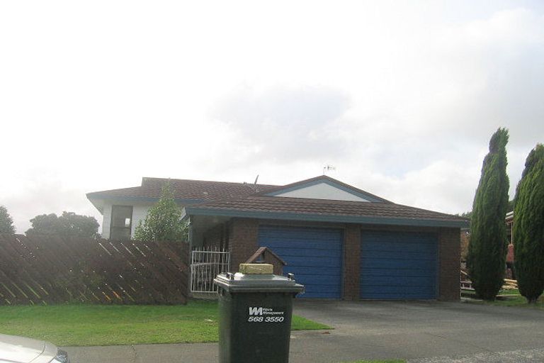 Photo of property in 25 Longitude Place, Whitby, Porirua, 5024