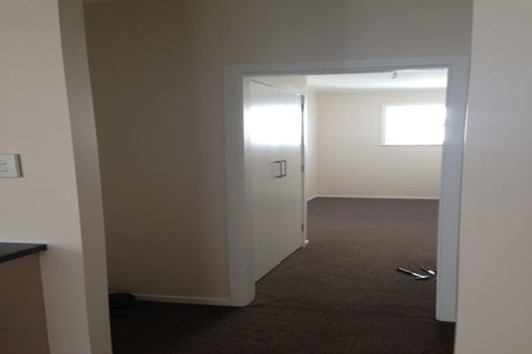 Photo of property in 1/24 Austin Street, Mount Victoria, Wellington, 6011