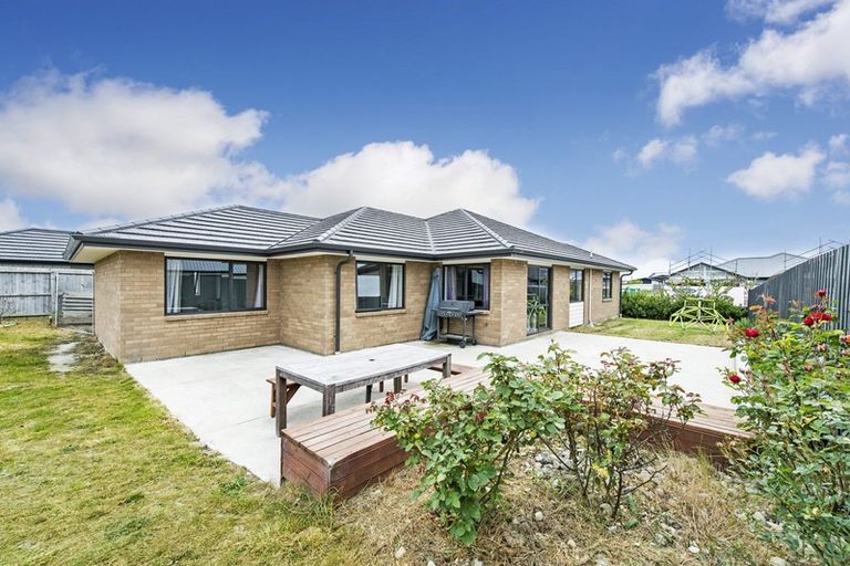 Photo of property in 5 Goodland Place, Rolleston, 7614