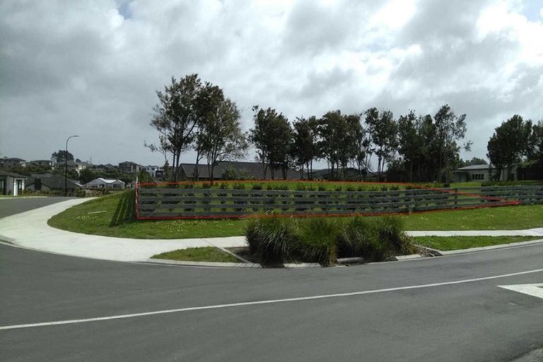 Photo of property in 4 Kelly Road, Riverhead, 0820