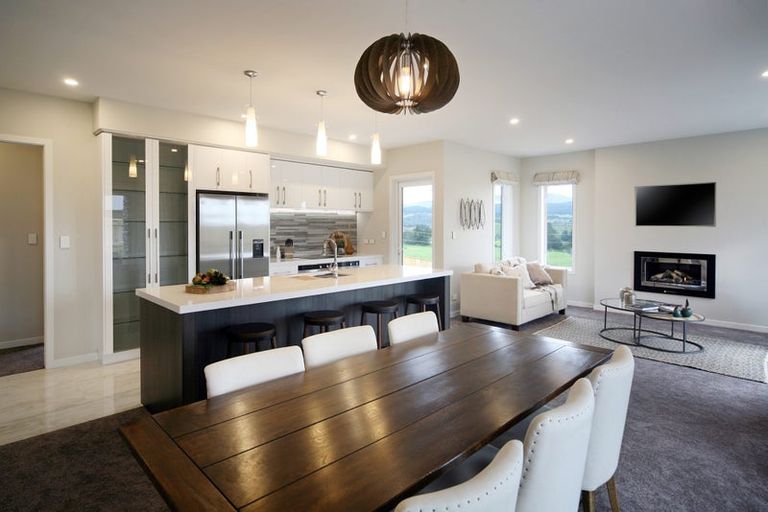 Photo of property in 27 Raratu Road, Kahuranaki, 4295