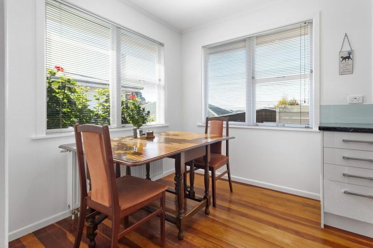 Photo of property in 8 Simmonds Grove, Greerton, Tauranga, 3112