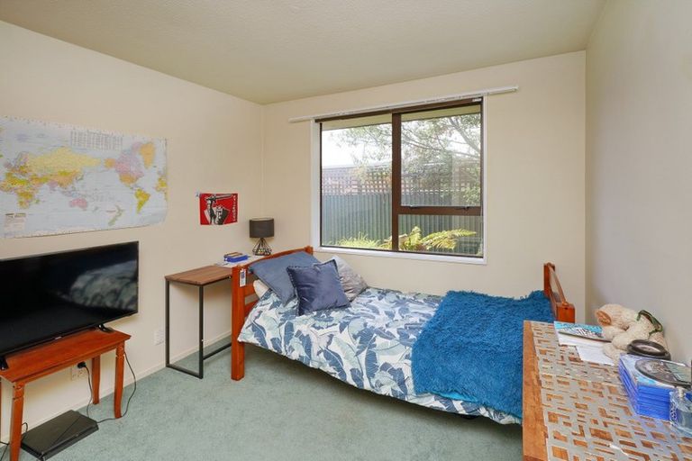Photo of property in 2/6 Leith Place, Spreydon, Christchurch, 8024