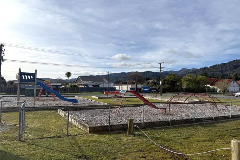 Photo of property in 2 Mcgowan Street, Runanga, 7803