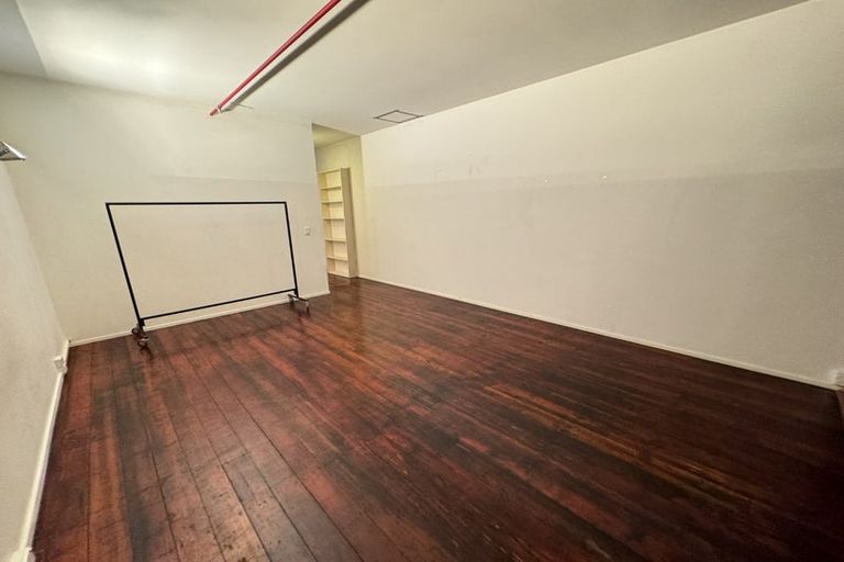 Photo of property in 3/20 Egmont Street, Te Aro, Wellington, 6011
