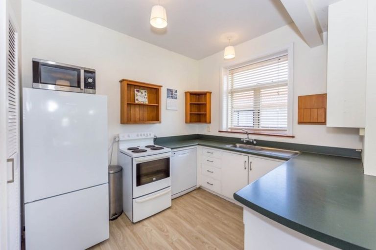 Photo of property in 319 Hendersons Road, Hoon Hay, Christchurch, 8025