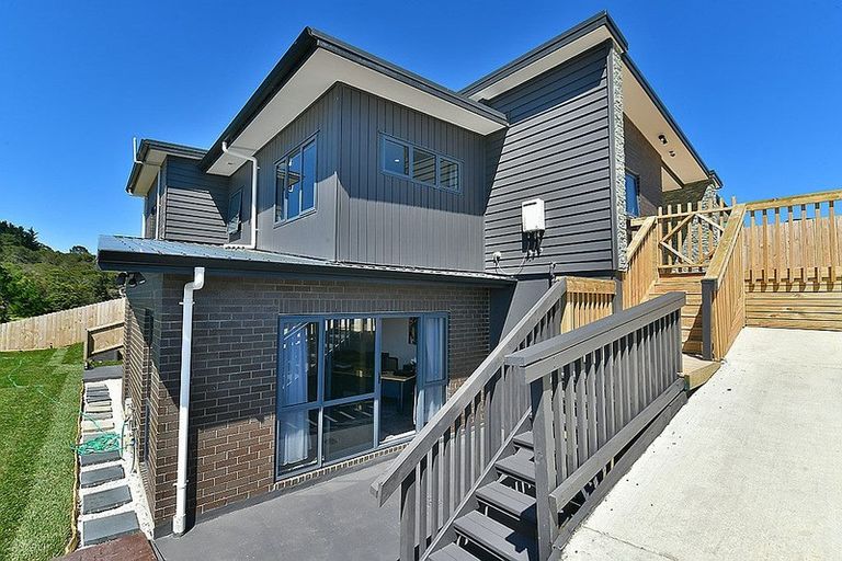 Photo of property in 21 Rauta Way, Helensville, 0800