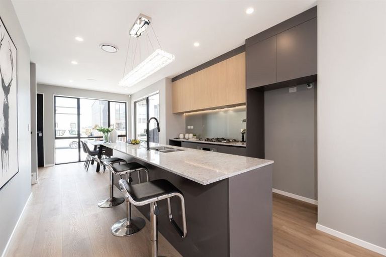 Photo of property in 15 Landing Path Drive, Hobsonville, Auckland, 0616