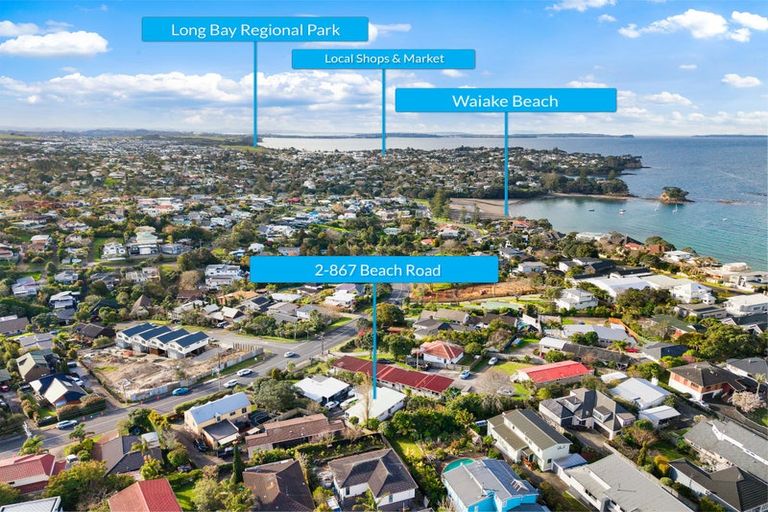 Photo of property in 2/867 Beach Road, Waiake, Auckland, 0630