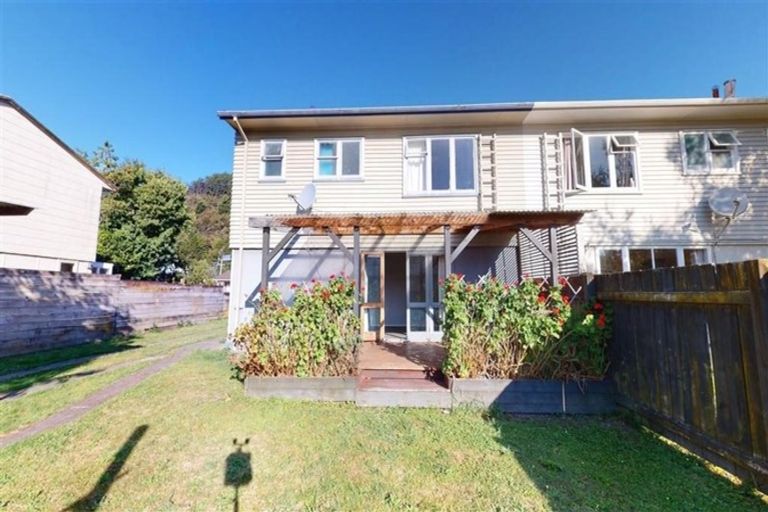 Photo of property in 12b Eldon Grove, Taita, Lower Hutt, 5019