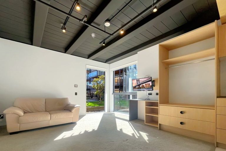 Photo of property in Vedado Apartments, 104/41u Hopper Street, Mount Cook, Wellington, 6011