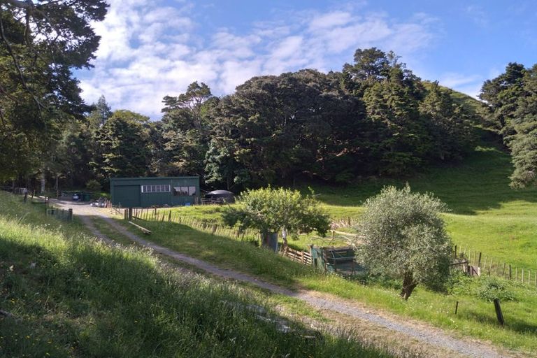Photo of property in 910 Tangihua Road, Maungakaramea, Whangarei, 0178