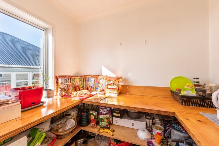 Photo of property in 18 Sim Street, Johnsonville, Wellington, 6037