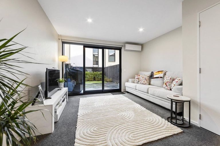 Photo of property in 4/27 Bartlett Street, Riccarton, Christchurch, 8011