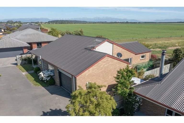 Photo of property in 140b Horndon Street, Darfield, 7510