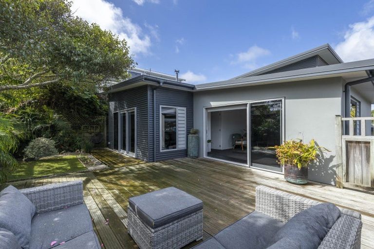Photo of property in 26 Birdwood Avenue, Moturoa, New Plymouth, 4310
