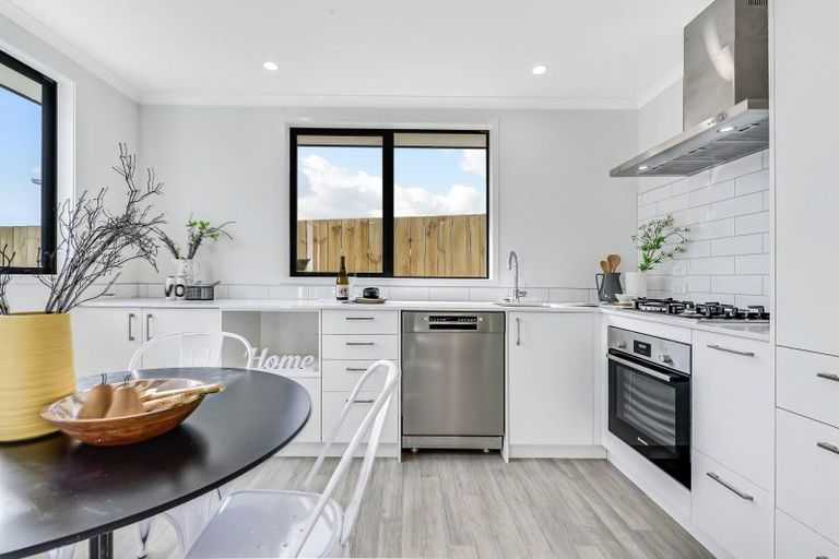 Photo of property in 3 Tarbett Road, Hillcrest, Hamilton, 3216