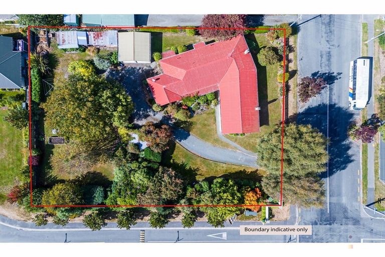 Photo of property in 35 Connolly Street, Geraldine, 7930