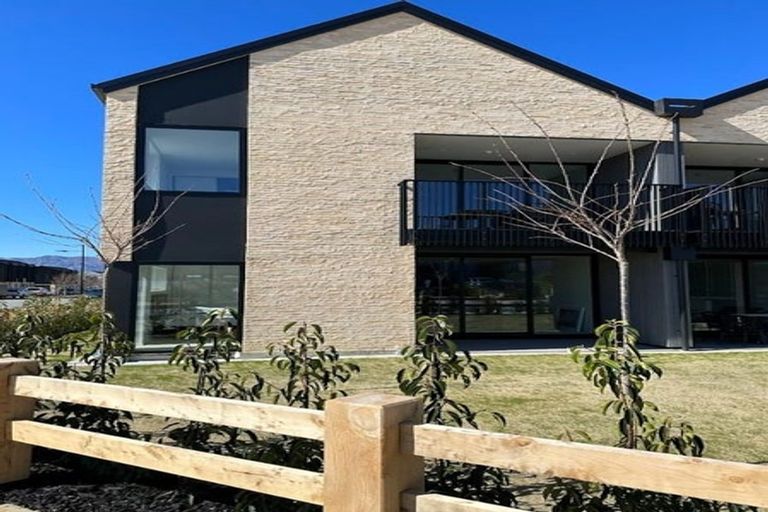 Photo of property in 24/7 Northlake Drive, Wanaka, 9305