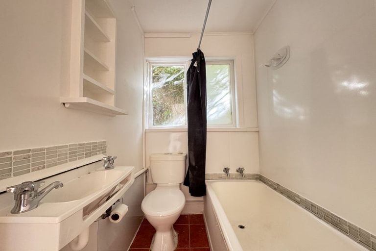 Photo of property in 51f2 Barnard Street, Wadestown, Wellington, 6012