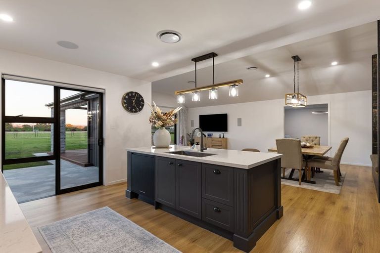 Photo of property in 1203 Camerons Line, Aorangi, Feilding, 4775