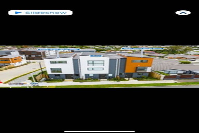 Photo of property in 252a Great North Road, Henderson, Auckland, 0612