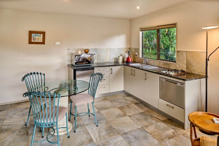 Photo of property in 46 Corbetts Road, Manakau, Otaki, 5583