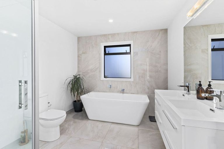 Photo of property in 50 Resolution Drive, Whitby, Porirua, 5024