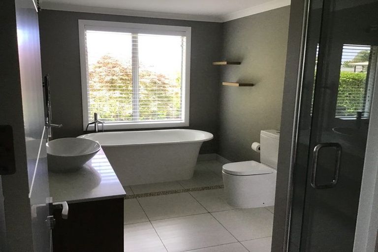 Photo of property in 198r State Highway 2 North, Bethlehem, Tauranga, 3110
