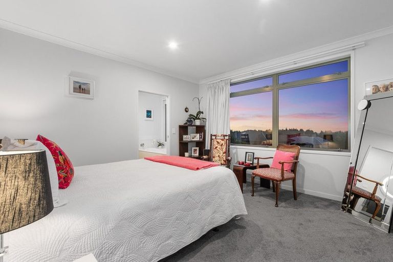 Photo of property in 9 Damien Place, Ohauiti, Tauranga, 3112