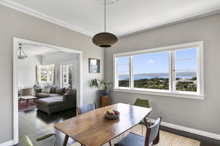 Photo of property in 5 Thorby Street, Northland, Wellington, 6012