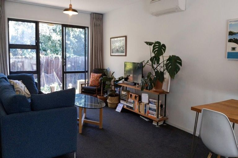 Photo of property in 4/32 Edward Avenue, Edgeware, Christchurch, 8013